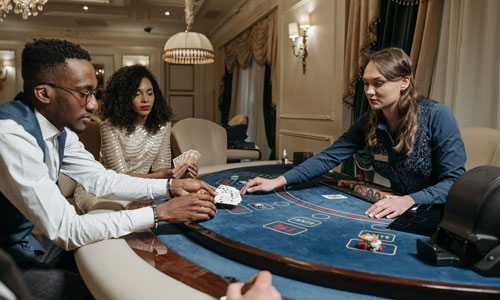 Spill casino - Se hvordan digitale systemer funker på andre måter